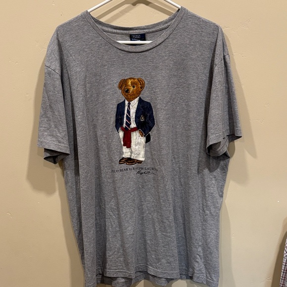 Polo by Ralph Lauren Gray T-Shirt with Bear Design - Picture 2 of 3